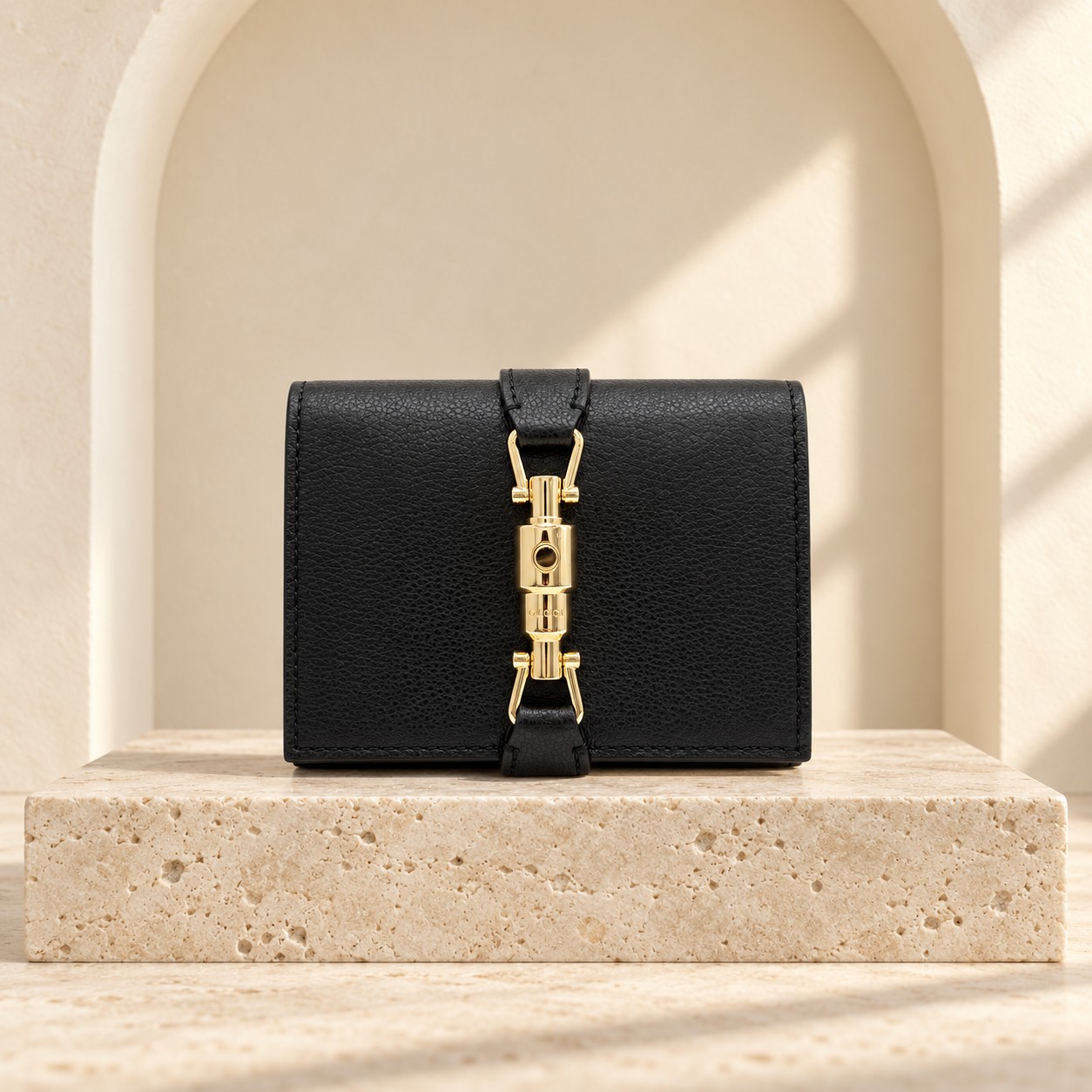 Gucci Piston-Clasp Mini Wallet front view