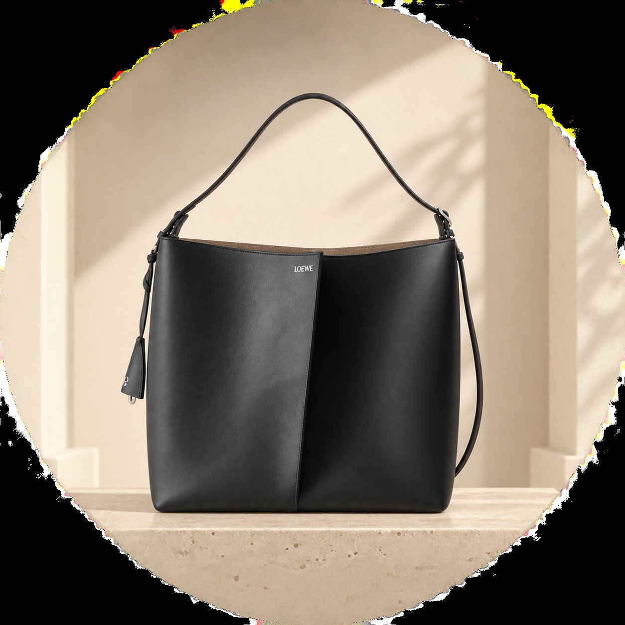 Bilbao Bucket Bag - Large in Black